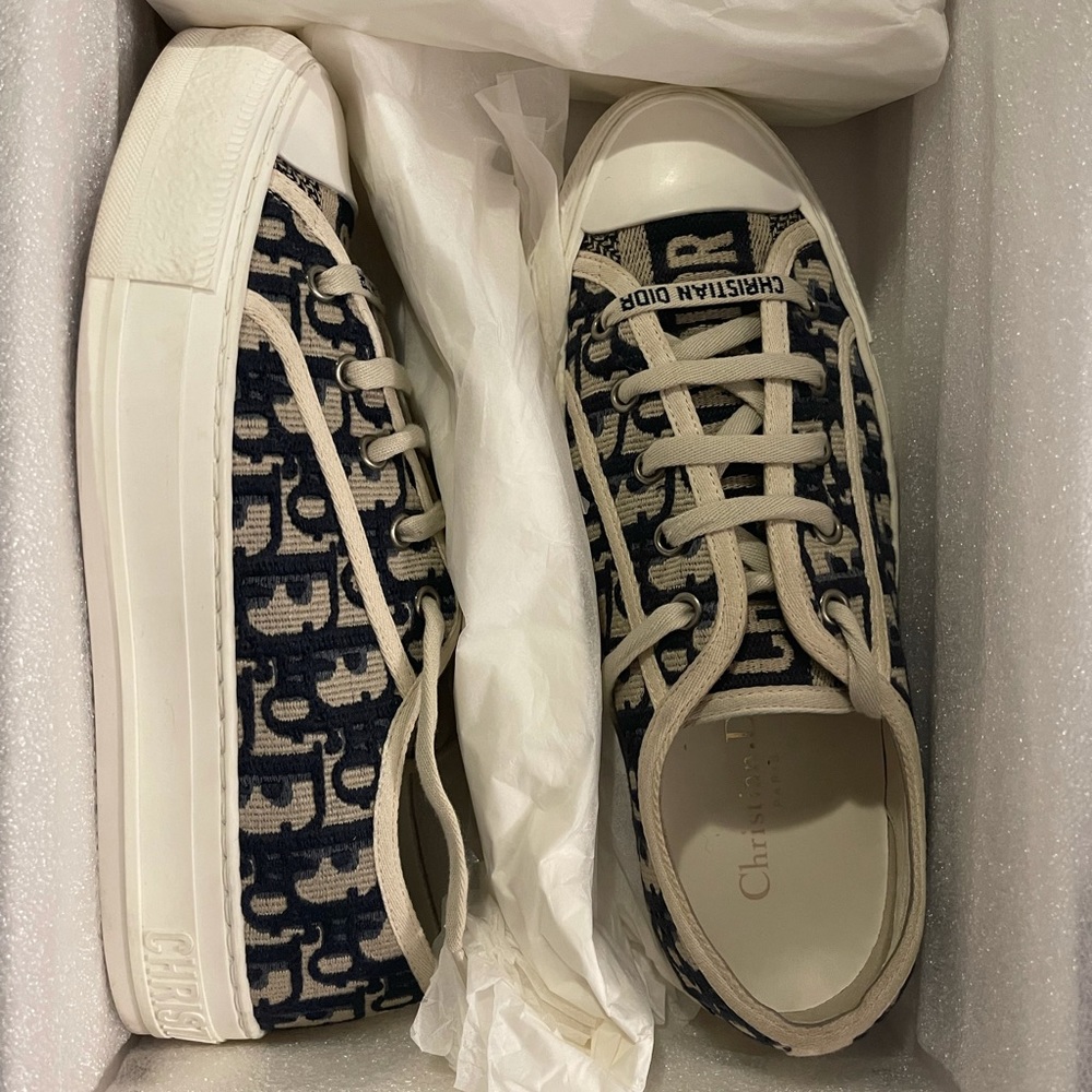 DIOR WALK'N SNEAKER - Picture 8 of 11